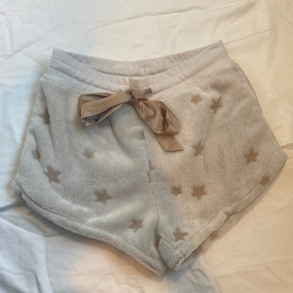 Z Supply Plush Star Lounge Shorts - Light Gray with Tan Stars